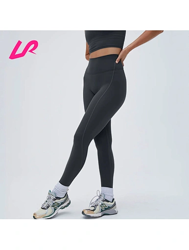 Our plus size sports leggings combines functionality and style. Made from high-quality materials and designed for a range of activities, it's perfect for your next workout. Shop now!
